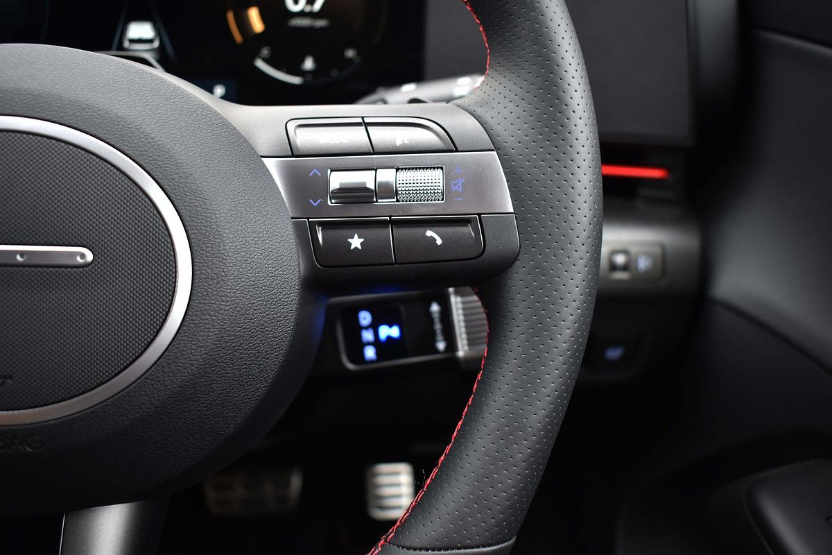 2024 Hyundai Kona Premium N Line SX2.V2