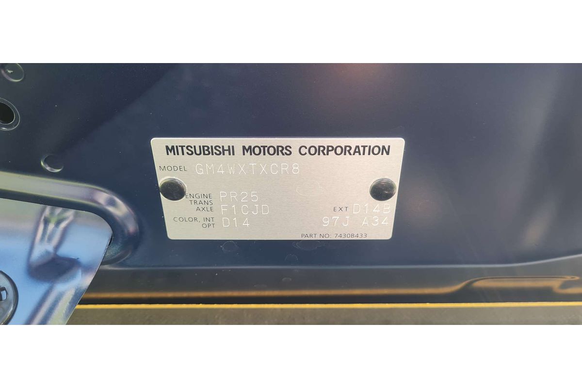 2023 Mitsubishi Outlander LS ZM