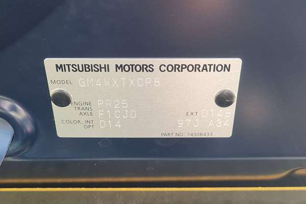 2023 Mitsubishi Outlander LS ZM