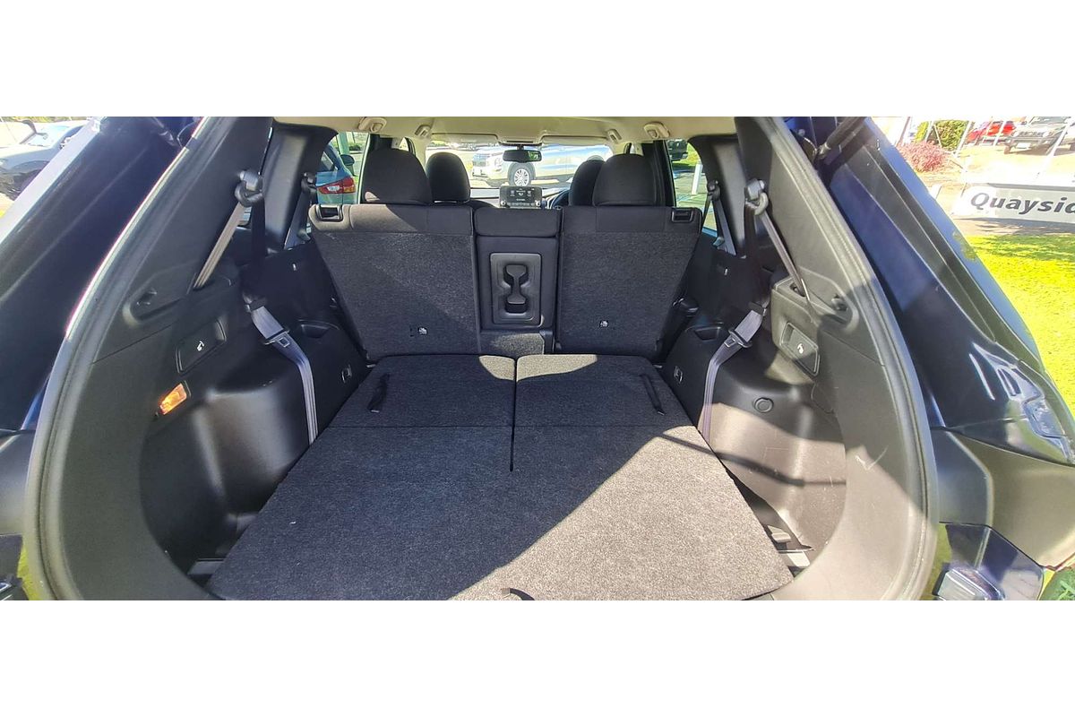 2023 Mitsubishi Outlander LS ZM