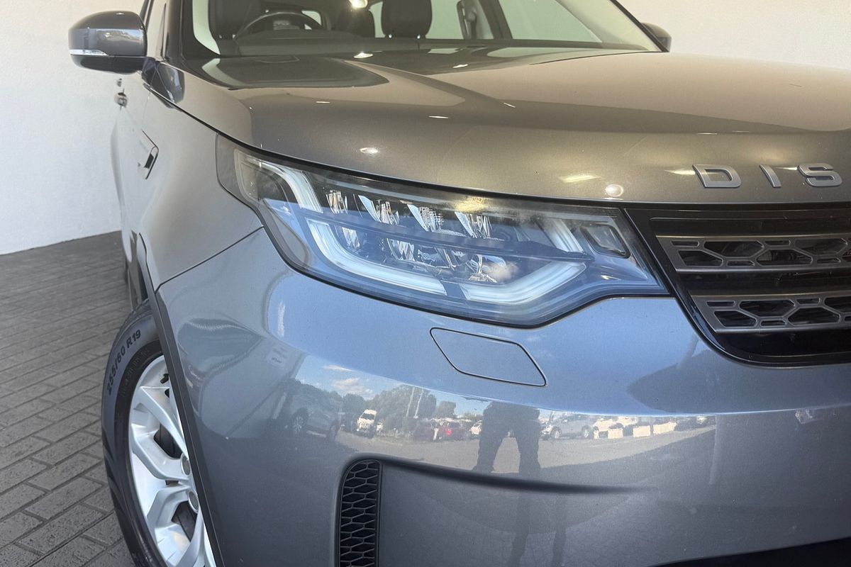 2016 Land Rover Discovery TD6 SE Series 5