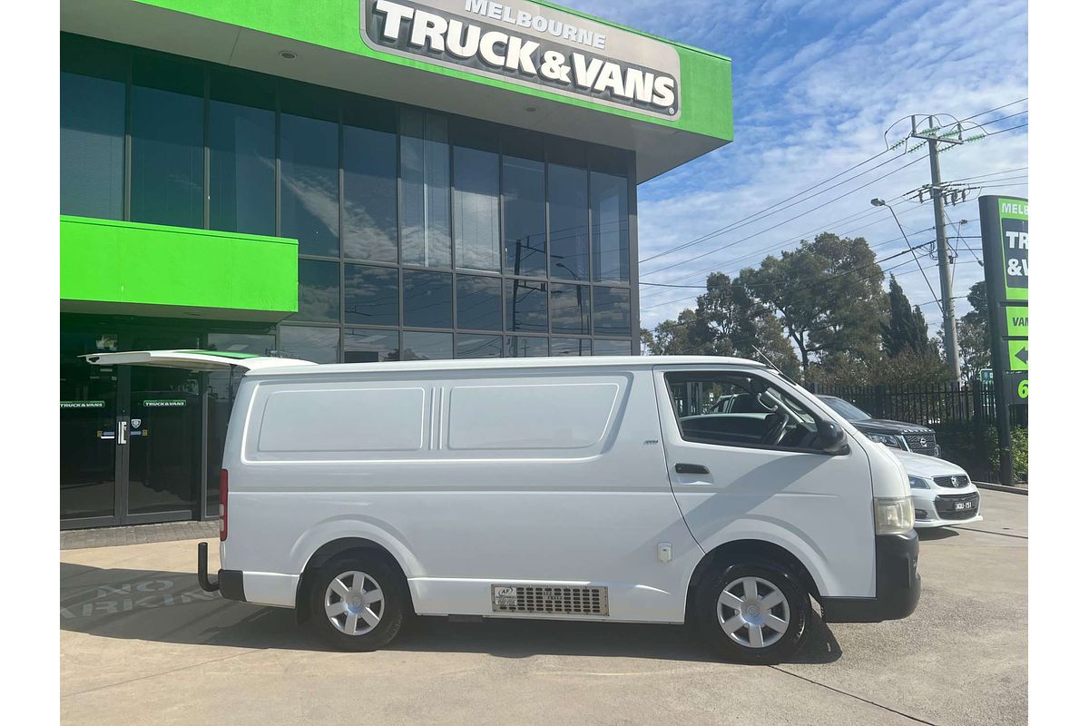 2006 Toyota Hiace  TRH201R LWB