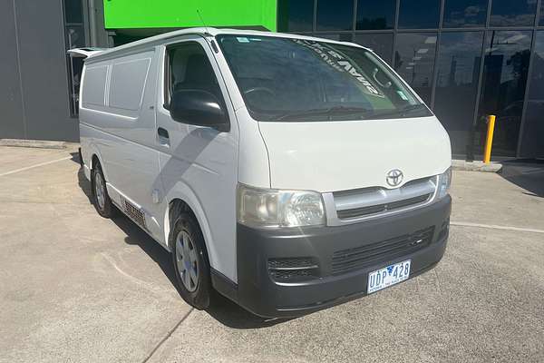 2006 Toyota Hiace  TRH201R LWB