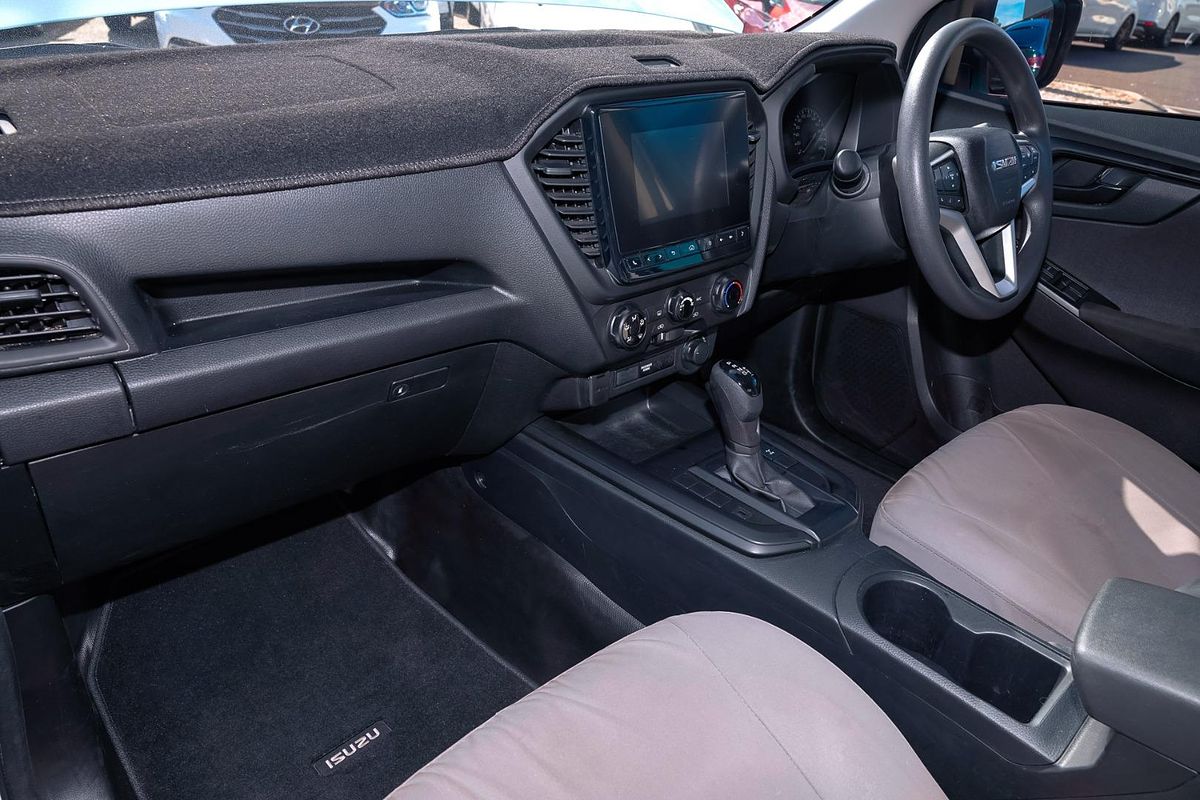 2023 Isuzu D-MAX SX 4X4
