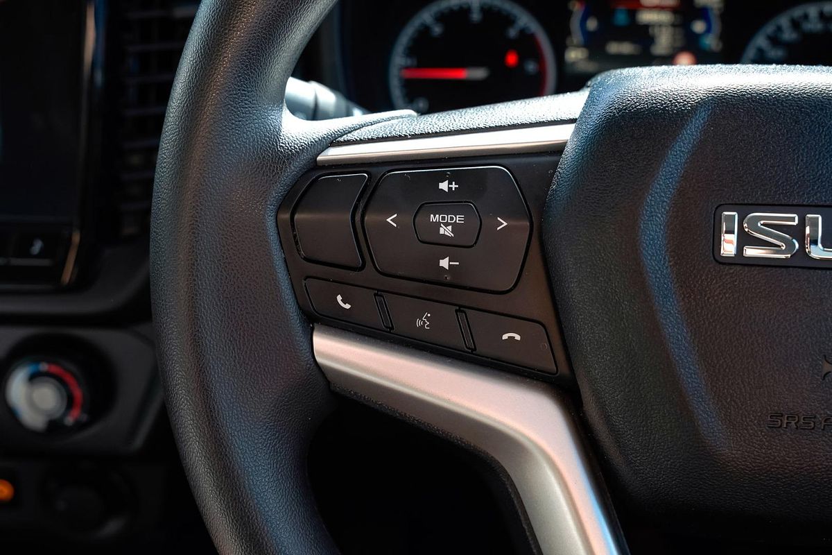 2023 Isuzu D-MAX SX 4X4