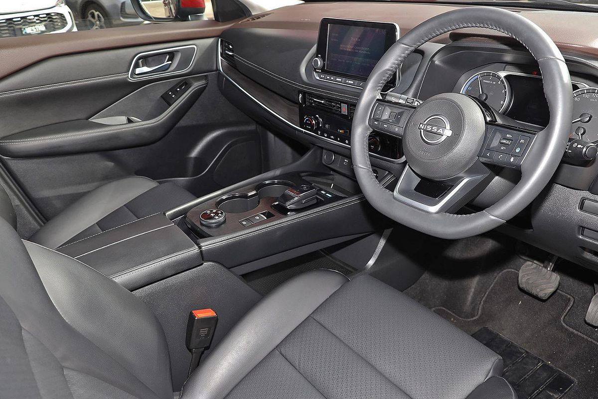 2024 Nissan X-TRAIL ST-L e-POWER T33