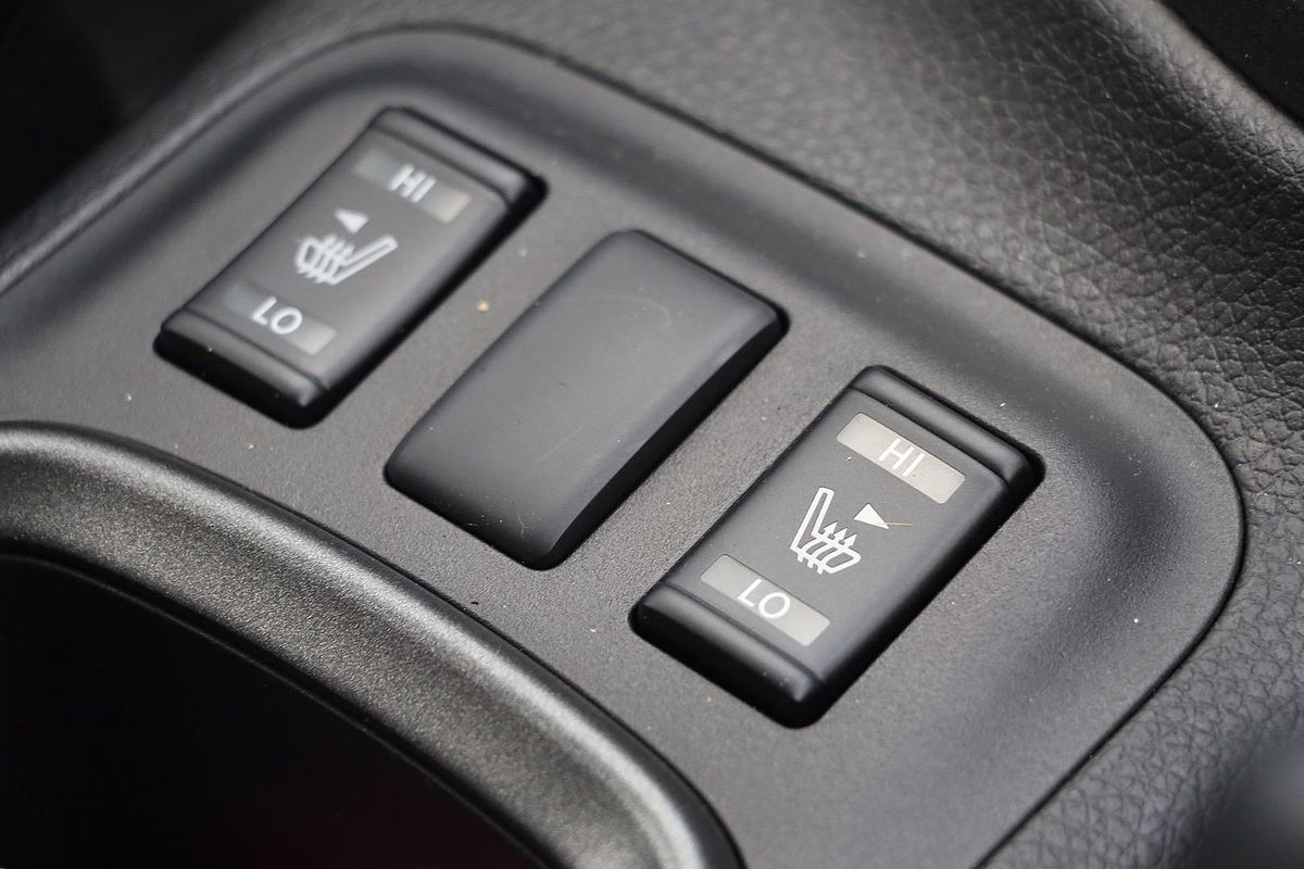 2024 Nissan Navara PRO-4X Warrior D23 4X4