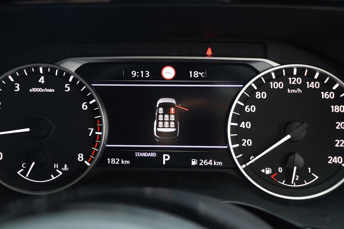 2025 Nissan Pathfinder ST-L R53