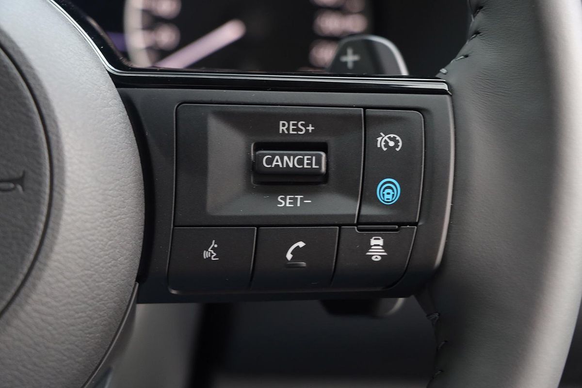2025 Nissan Pathfinder ST-L R53