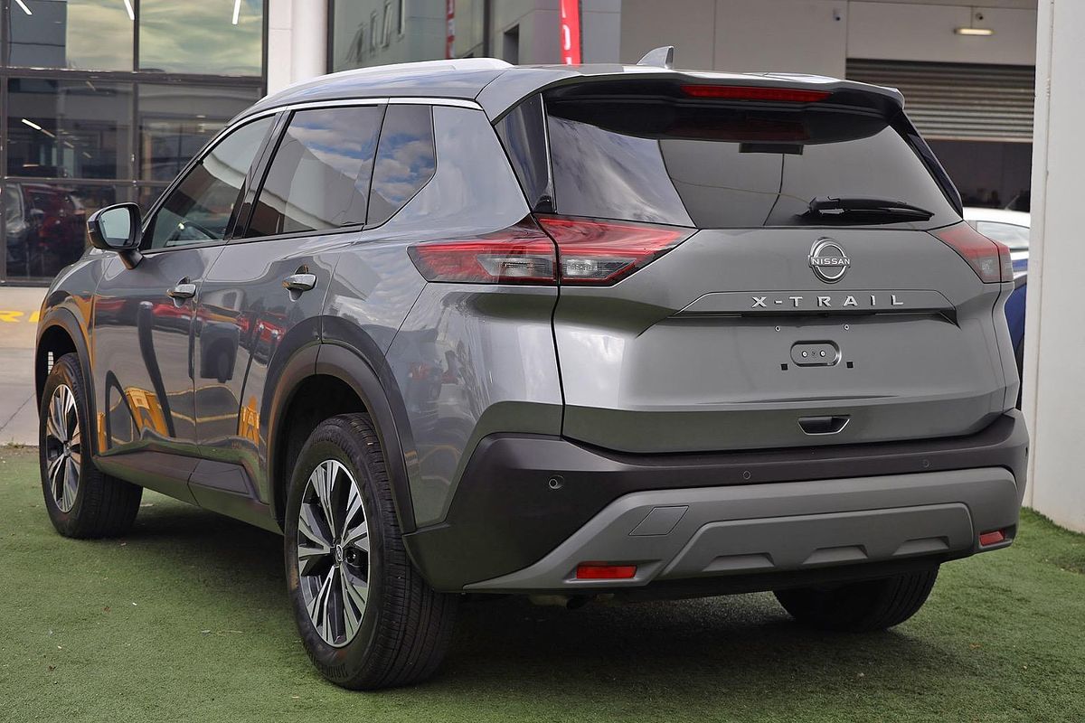 2024 Nissan X-TRAIL ST-L T33