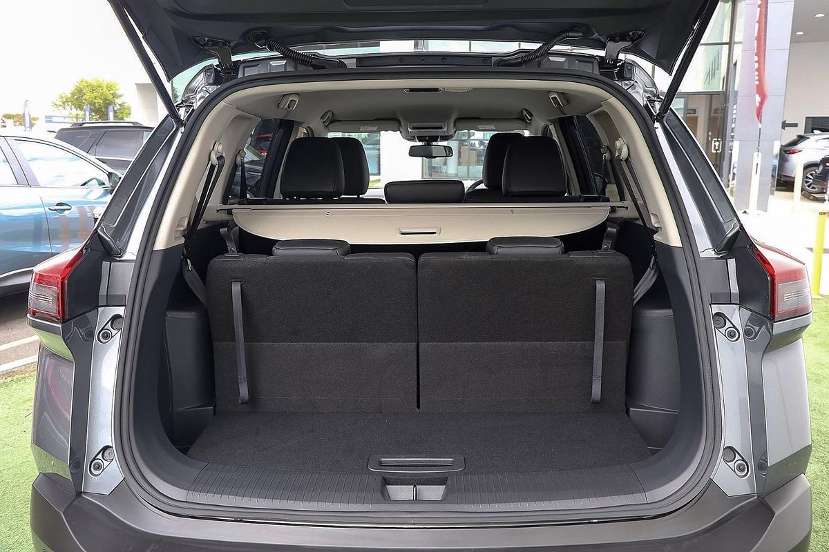 2024 Nissan X-TRAIL ST-L T33
