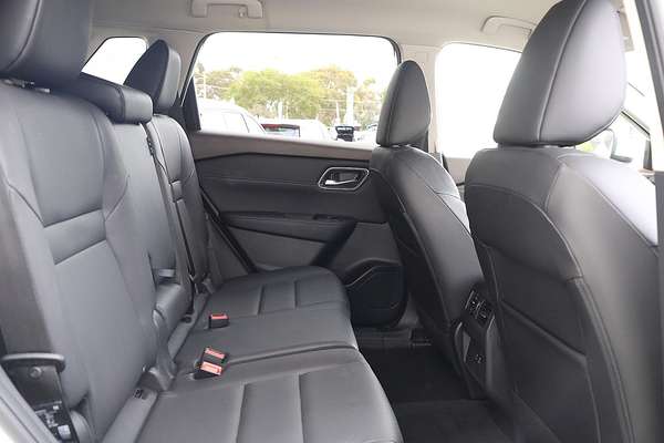2024 Nissan X-TRAIL ST-L T33