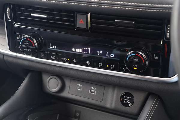 2024 Nissan X-TRAIL ST-L T33