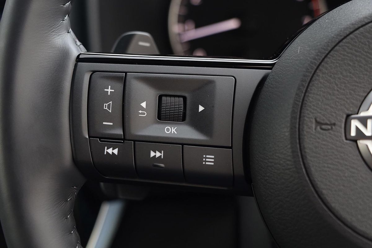 2024 Nissan X-TRAIL ST-L T33