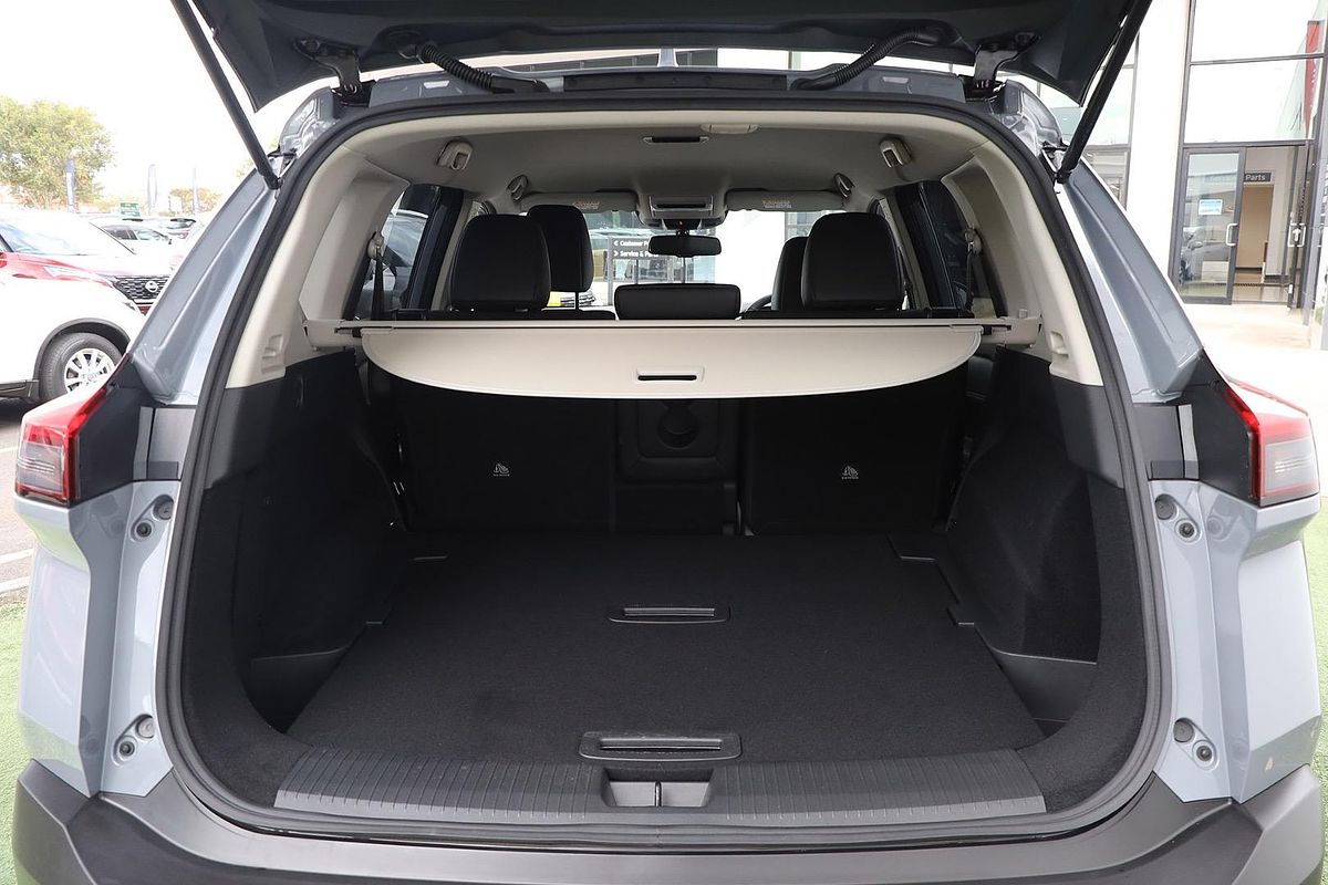 2024 Nissan X-TRAIL ST-L T33