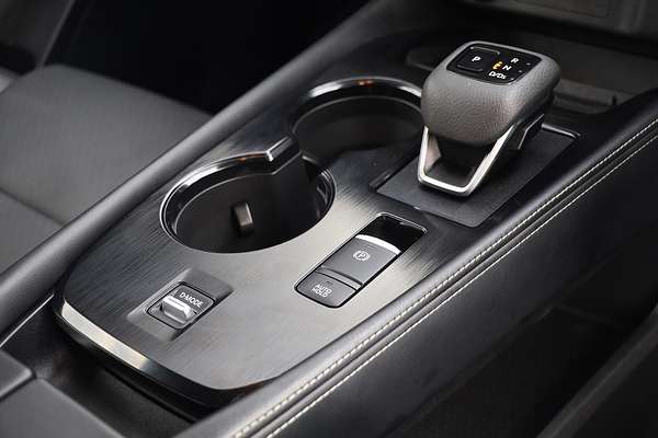 2024 Nissan X-TRAIL ST-L T33