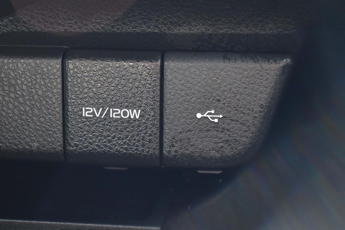 2024 Toyota Camry Ascent AXVH70R