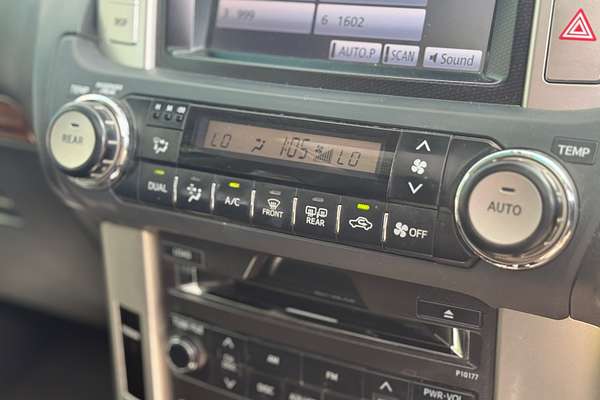 2012 Toyota Landcruiser Prado Kakadu KDJ150R