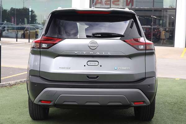 2024 Nissan X-TRAIL ST-L e-POWER T33