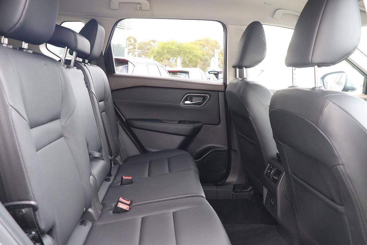 2024 Nissan X-TRAIL ST-L e-POWER T33