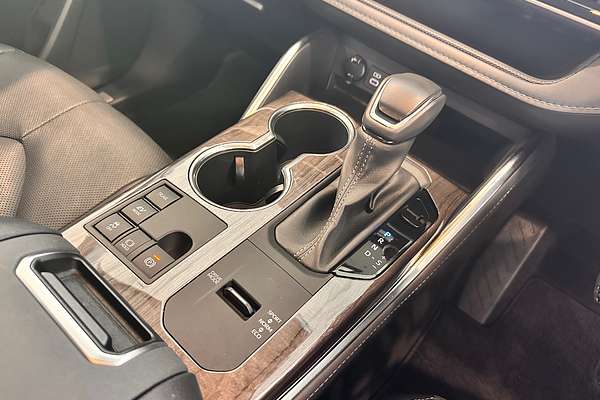 2023 Toyota Kluger Grande AXUH78R