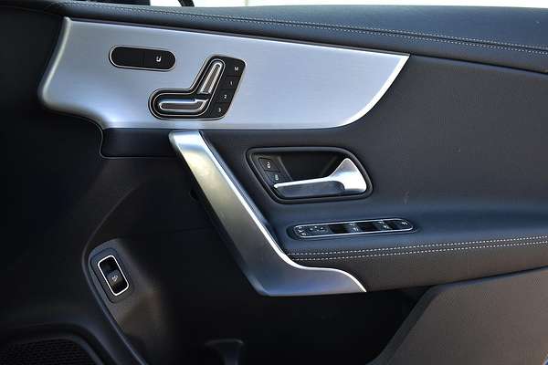 2023 Mercedes-Benz CLA-Class CLA200 C118