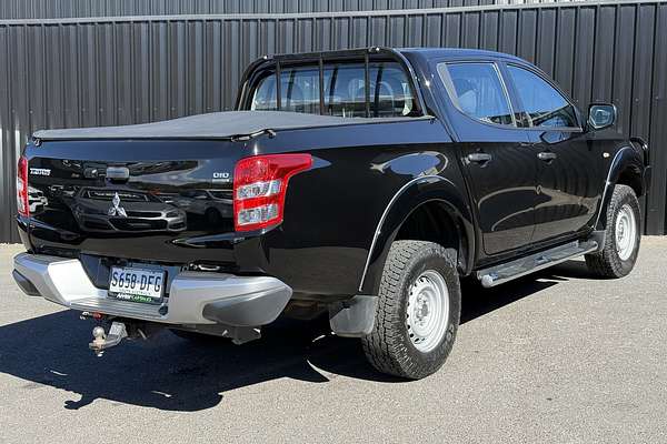 2017 Mitsubishi Triton GLX MQ 4X4