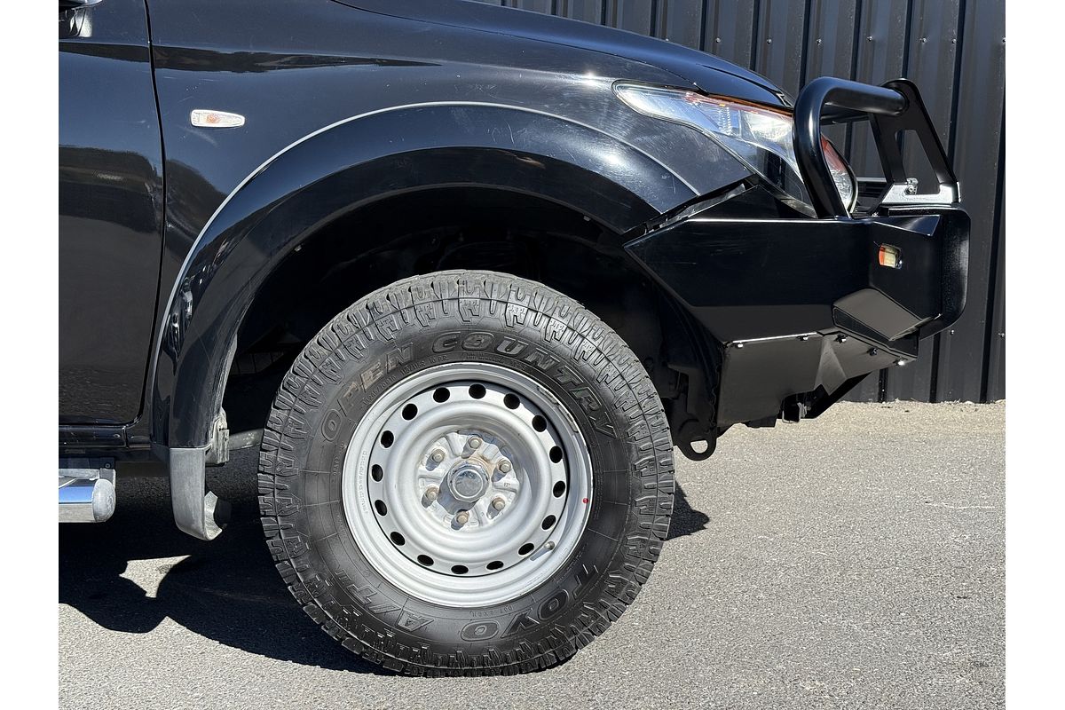 2017 Mitsubishi Triton GLX MQ 4X4