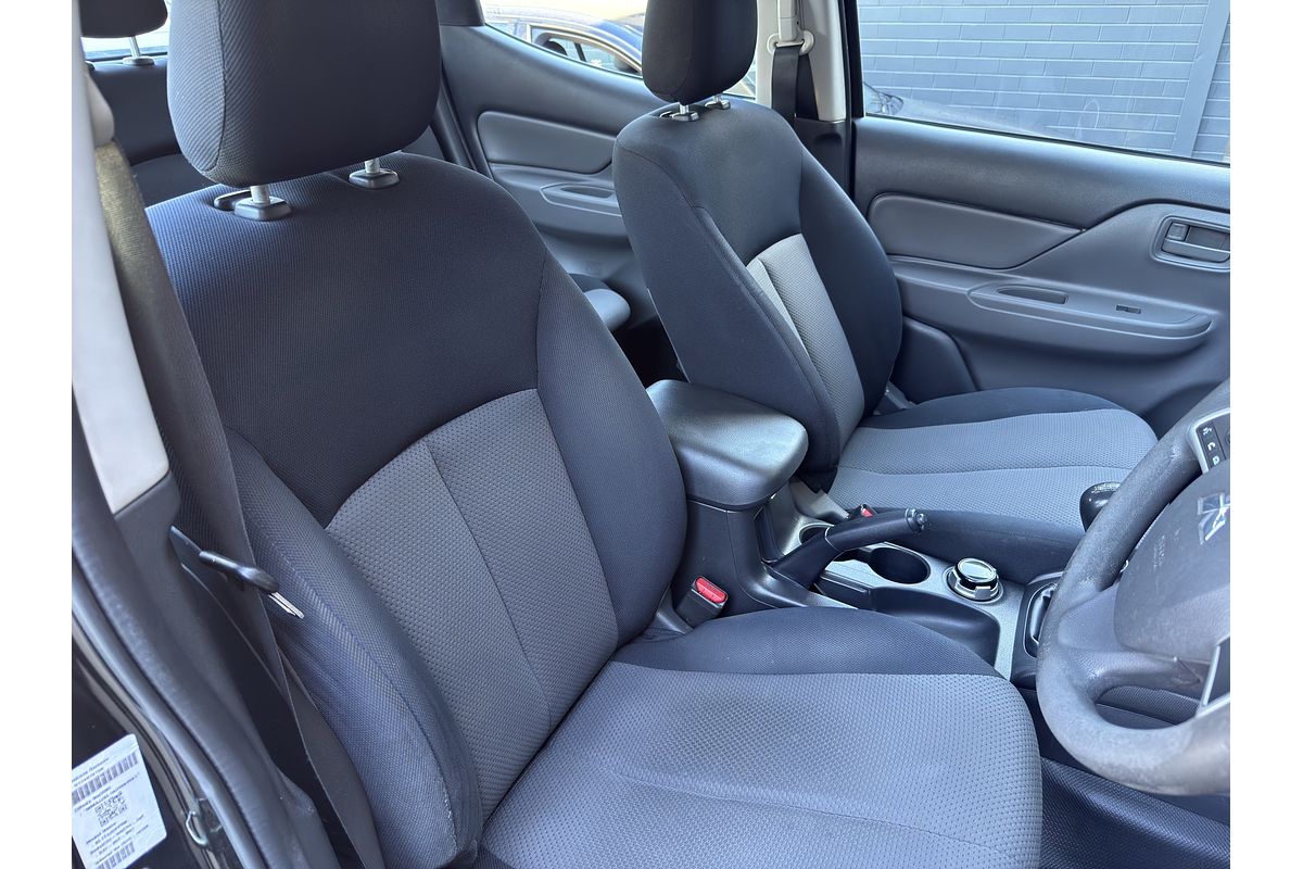 2017 Mitsubishi Triton GLX MQ 4X4