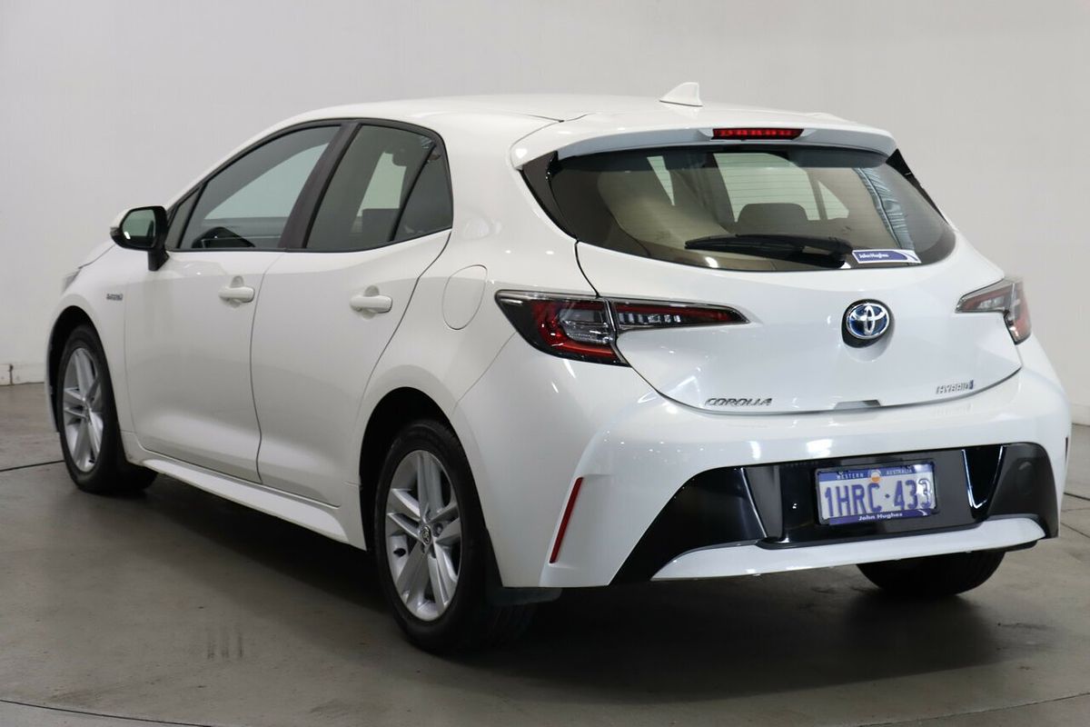 2018 Toyota Corolla Ascent Sport Hybrid ZWE211R