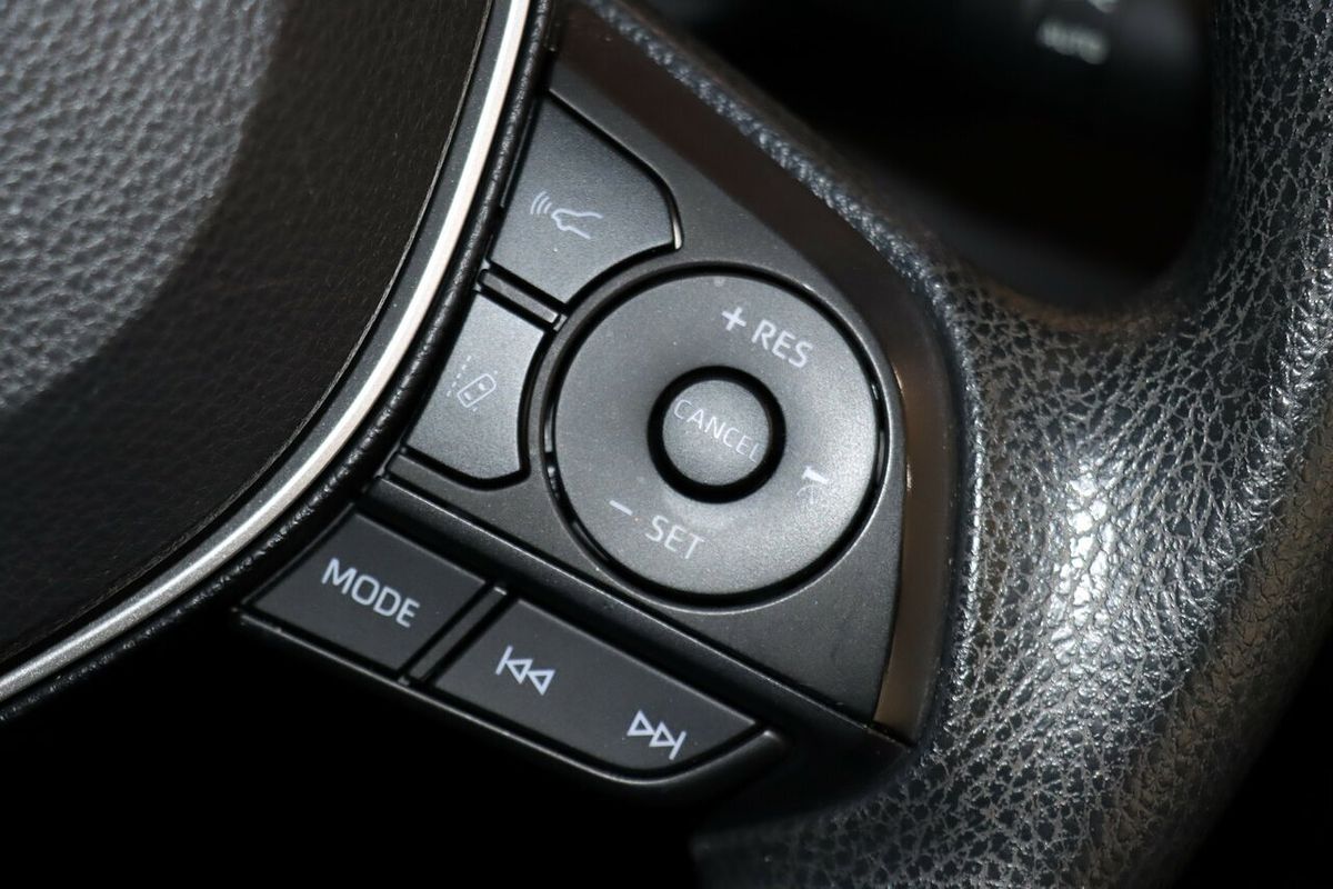 2018 Toyota Corolla Ascent Sport Hybrid ZWE211R