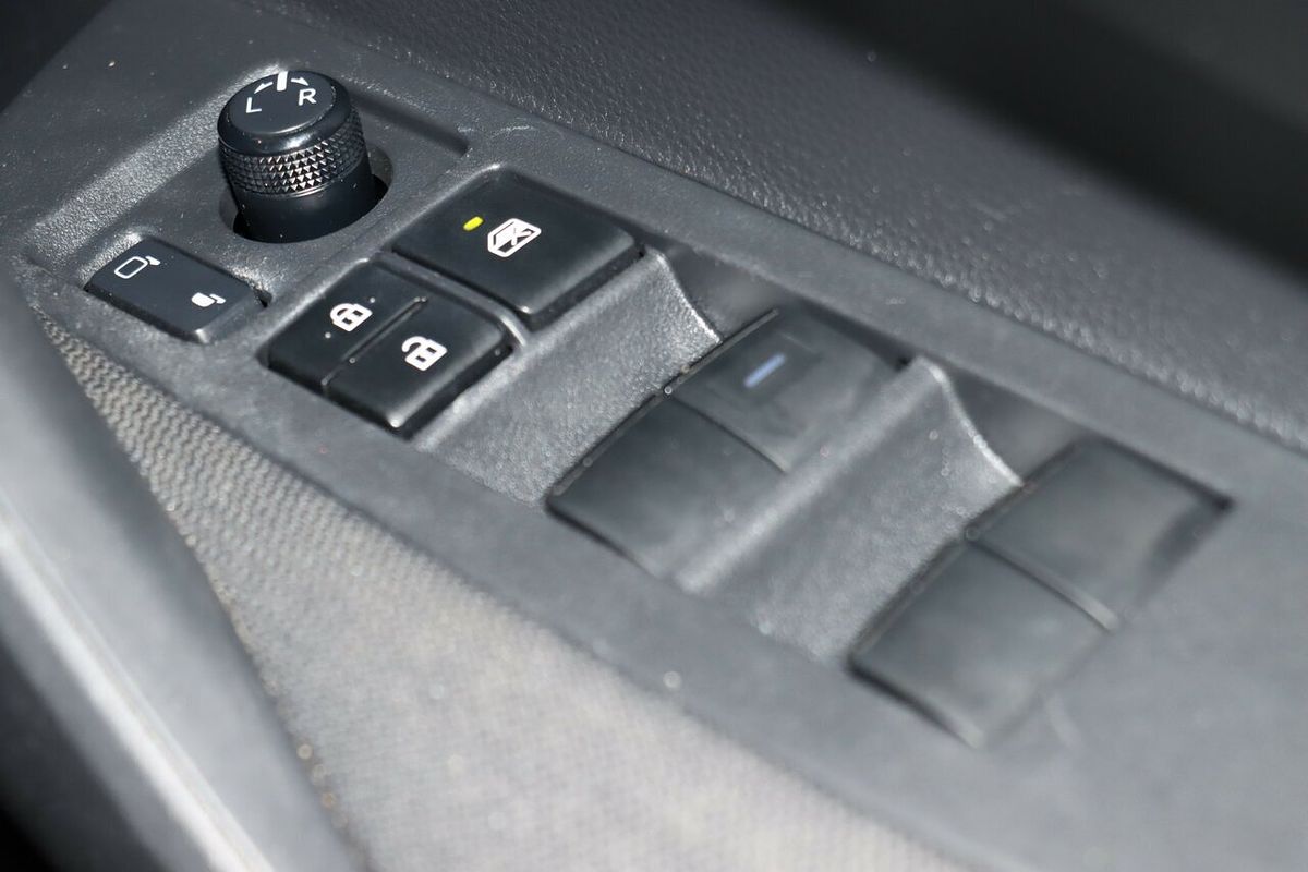 2018 Toyota Corolla Ascent Sport Hybrid ZWE211R