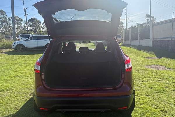 2016 Nissan Qashqai TI J11