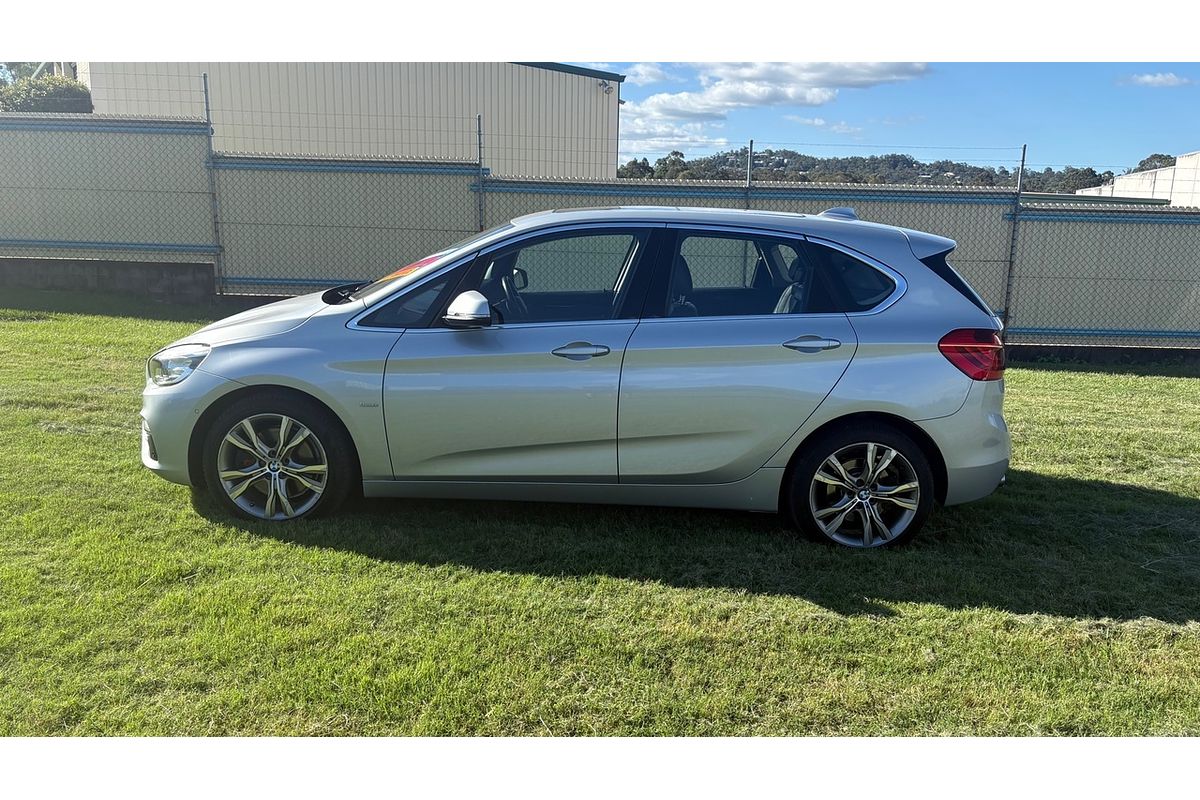 2015 BMW 225i Active Tourer Sport Line F45
