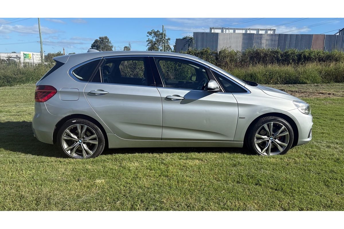 2015 BMW 225i Active Tourer Sport Line F45