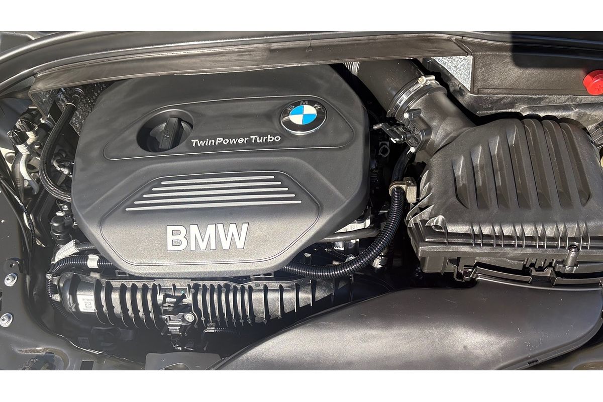 2015 BMW 225i Active Tourer Sport Line F45