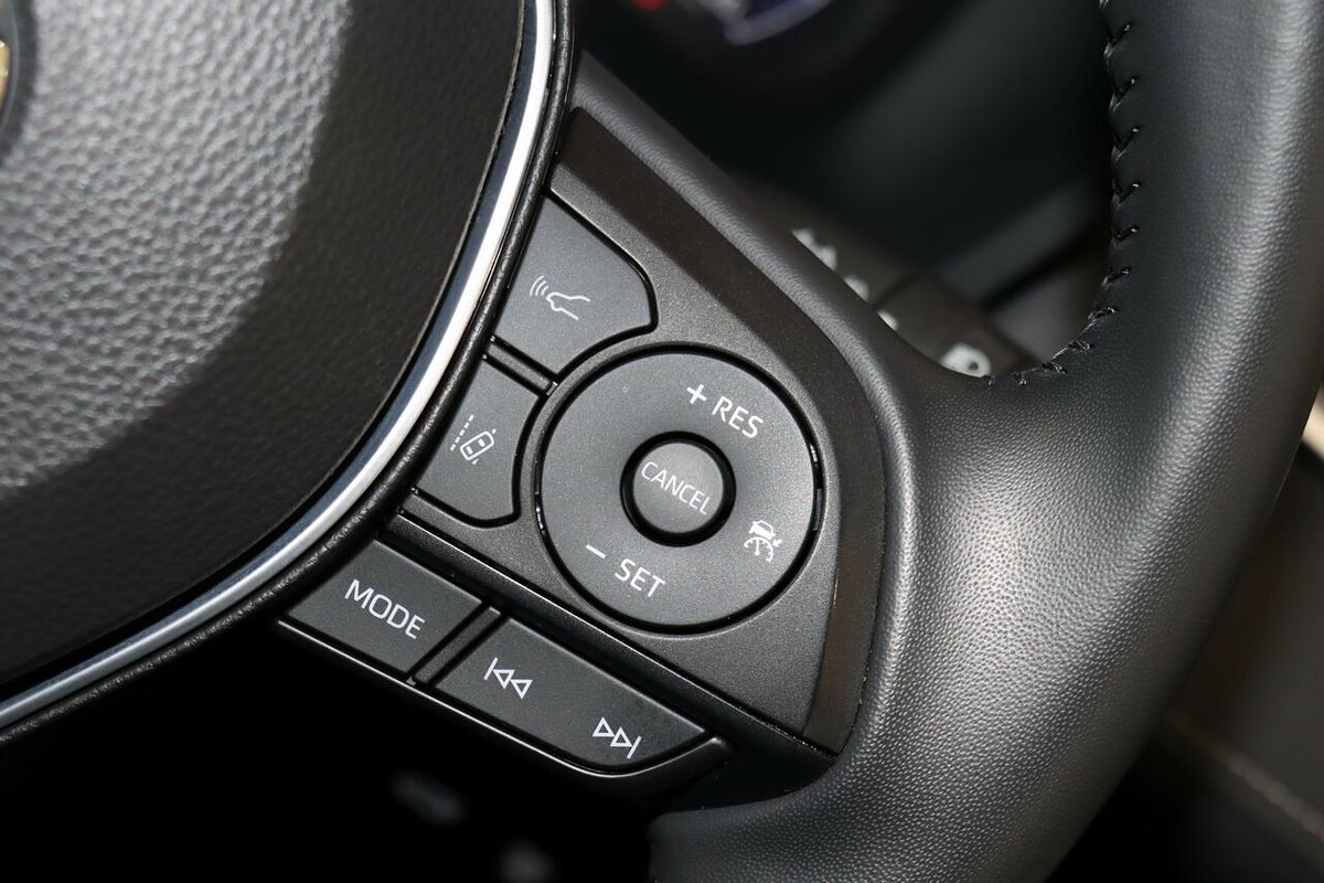 2024 Toyota RAV4 Cruiser AXAH52R