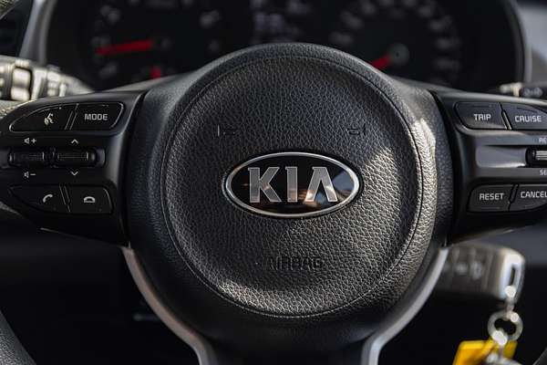 2020 Kia Rio S YB