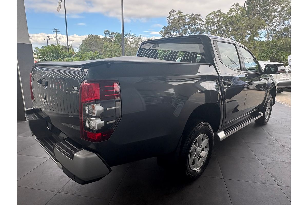 2020 Mitsubishi Triton MR MY21