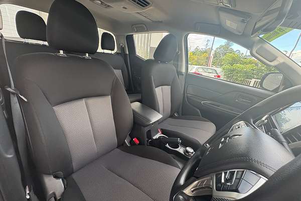 2020 Mitsubishi Triton MR MY21