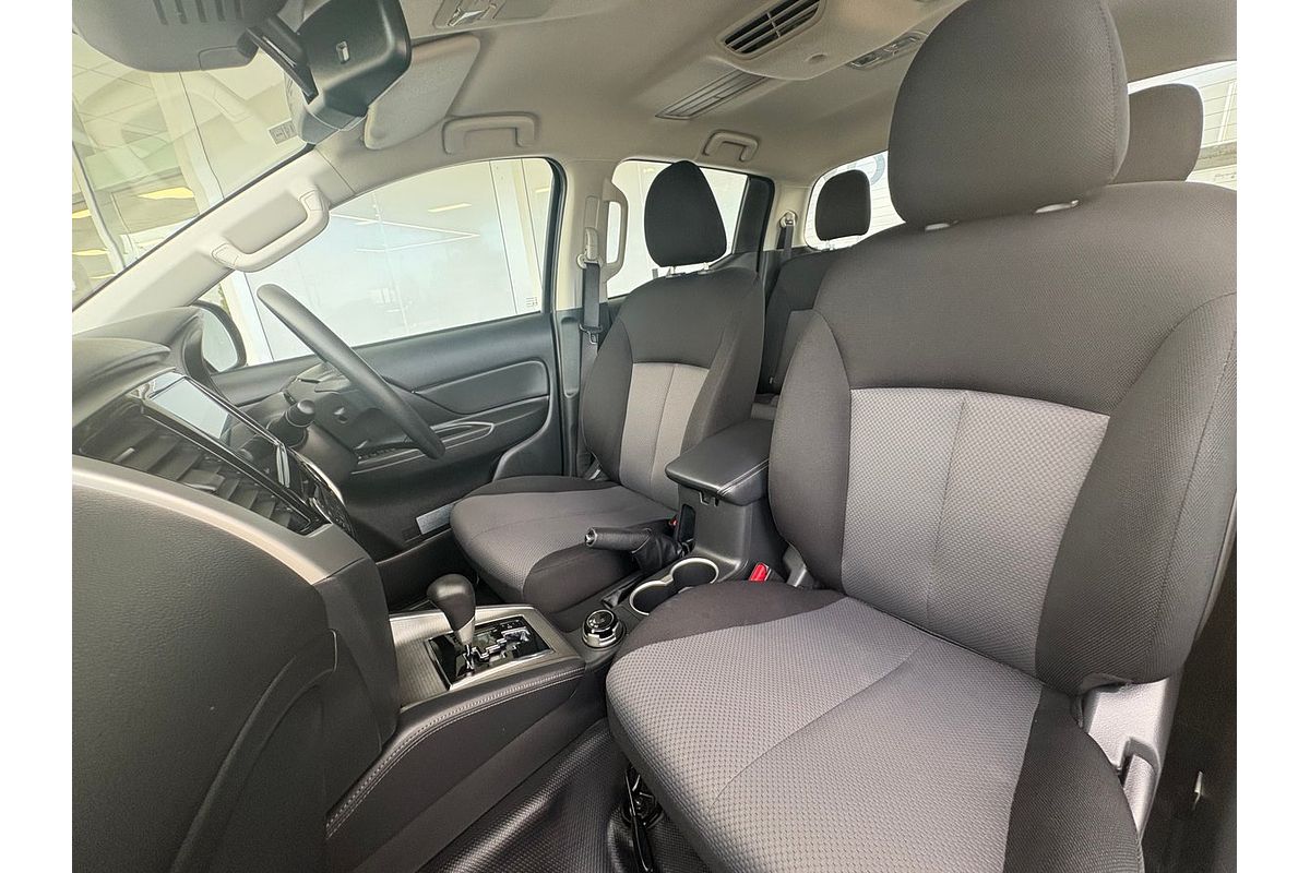 2020 Mitsubishi Triton MR MY21