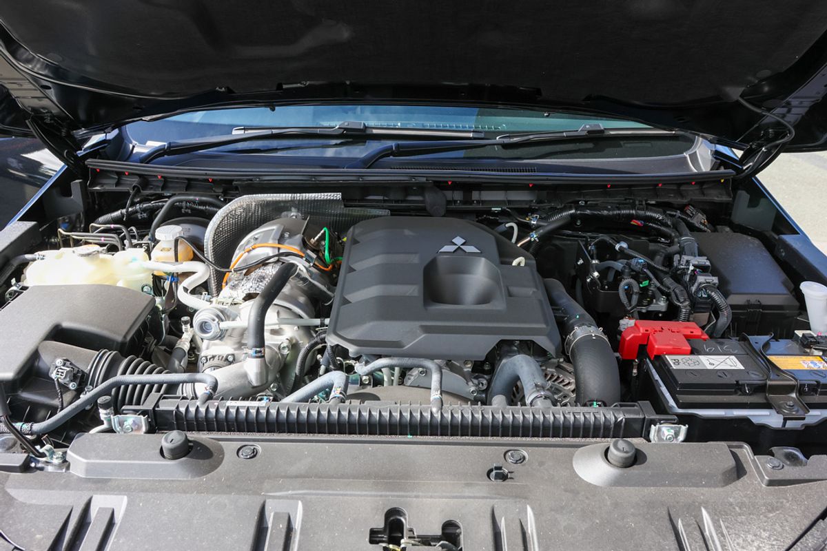 2024 Mitsubishi Triton GLS MV 4X4