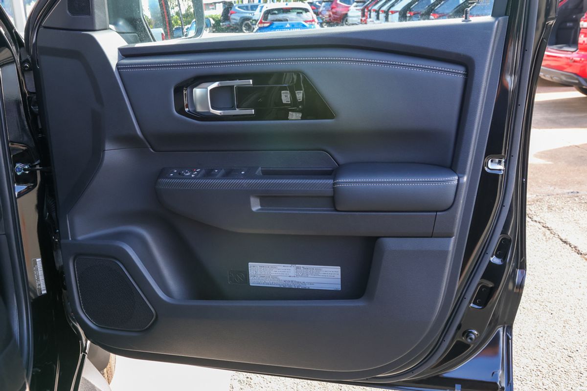 2024 Mitsubishi Triton GLS MV 4X4