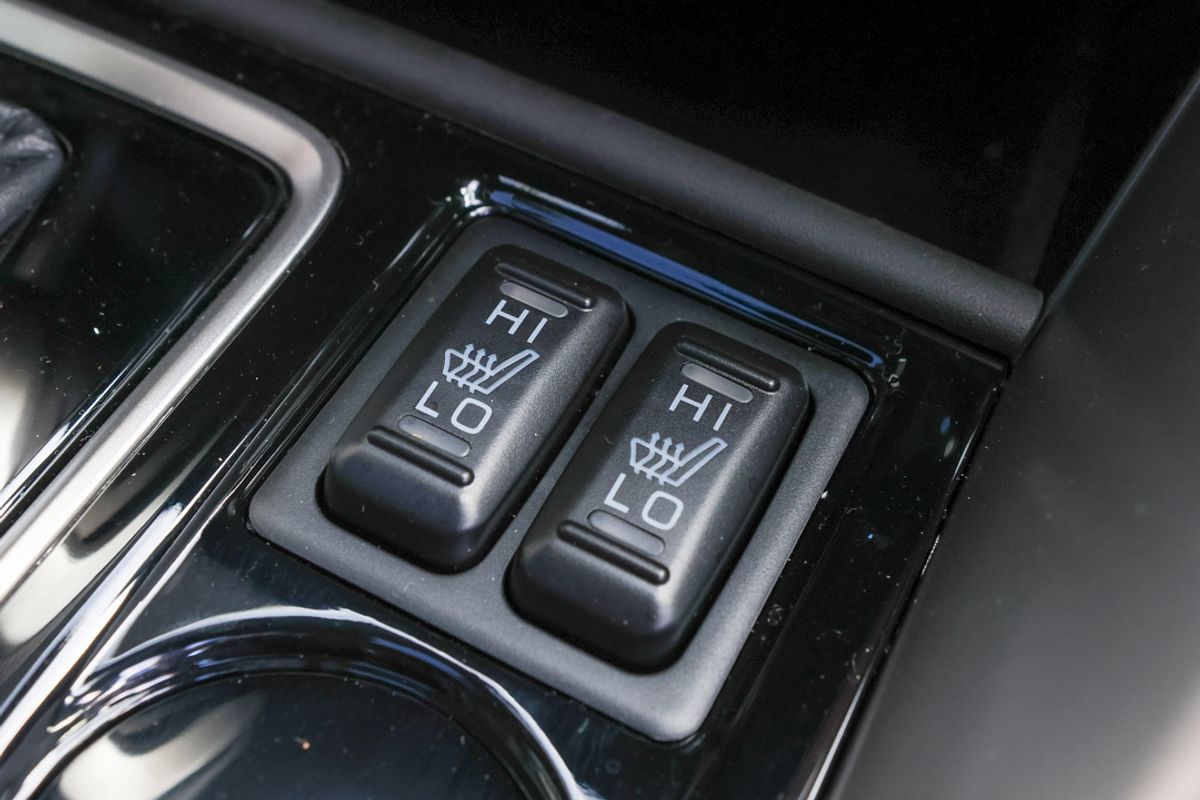 2024 Mitsubishi Eclipse Cross Exceed YB
