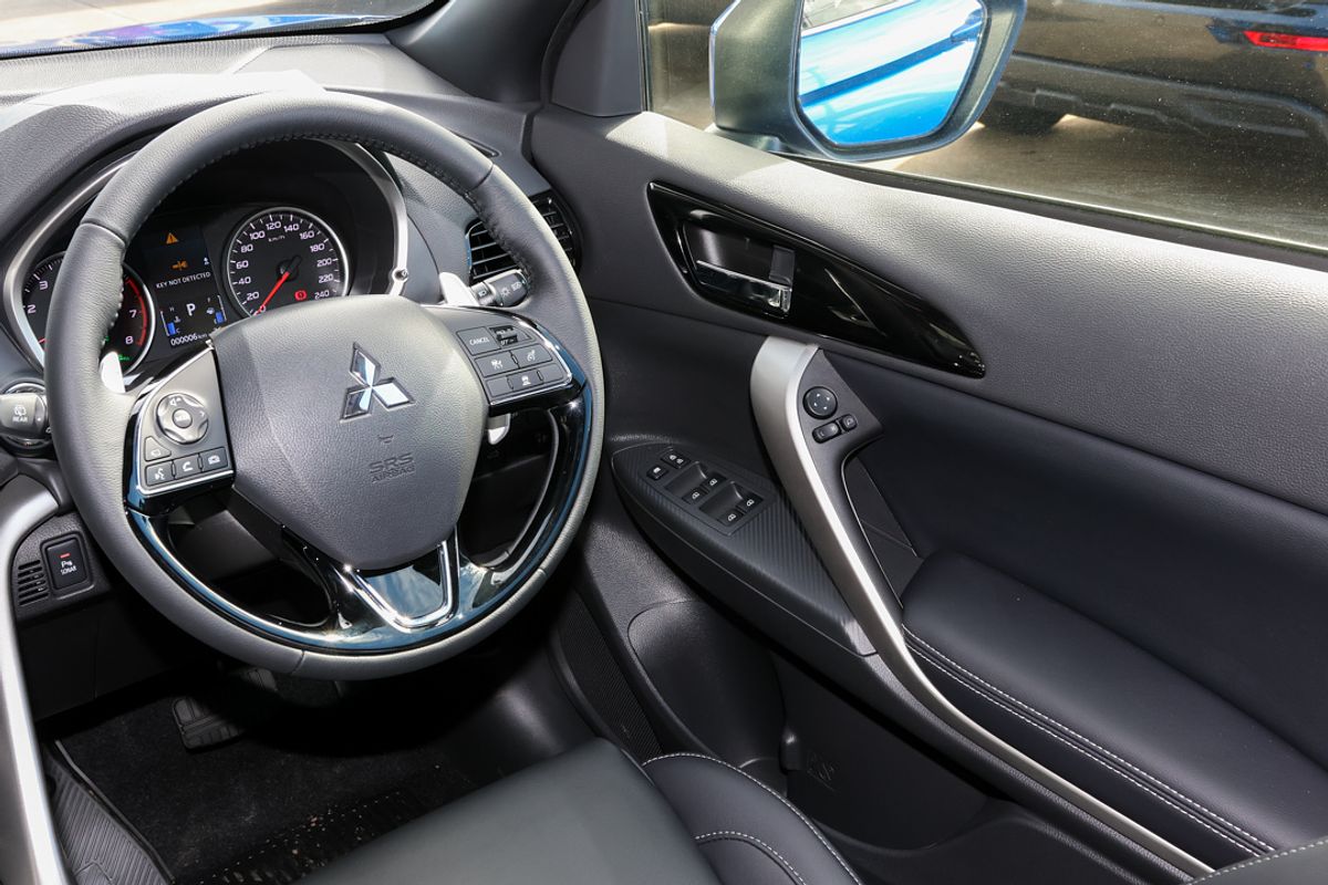 2024 Mitsubishi Eclipse Cross Exceed YB