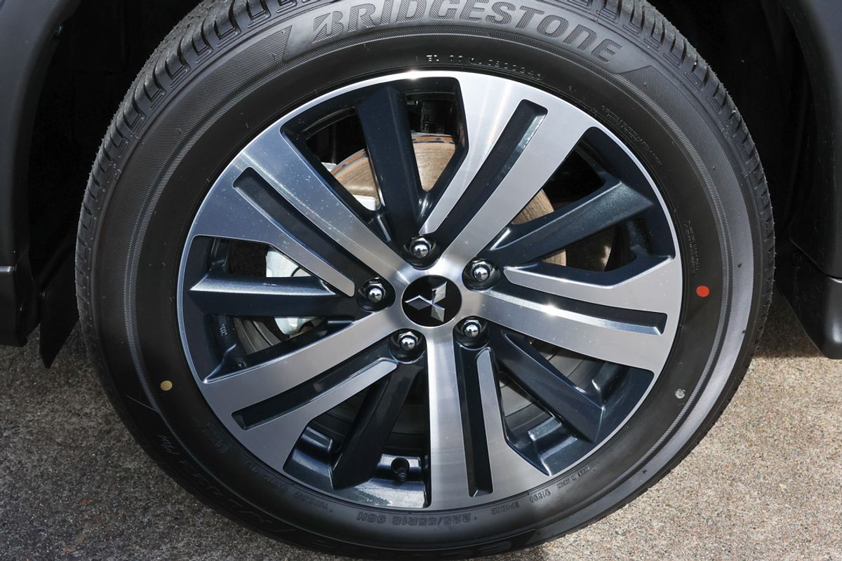 2024 Mitsubishi ASX Exceed XD