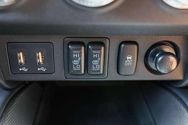 2024 Mitsubishi ASX Exceed XD
