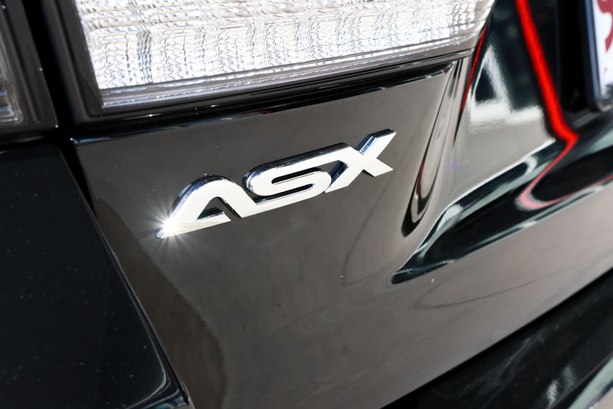 2024 Mitsubishi ASX Exceed XD