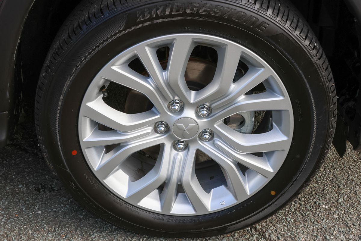 2024 Mitsubishi ASX ES XD