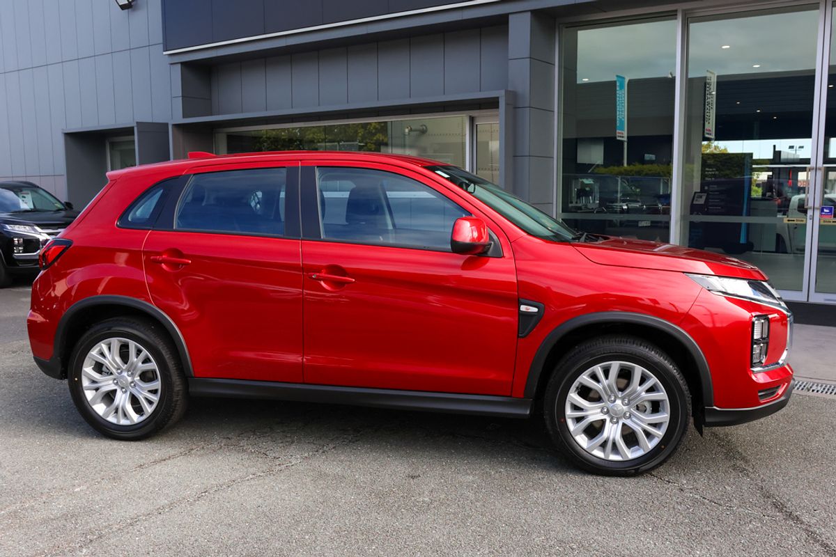 2024 Mitsubishi ASX ES XD